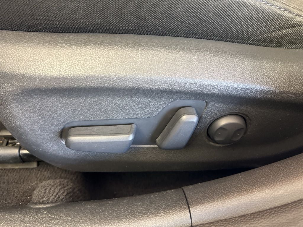 2017 Hyundai ELANTRA Value Edition
