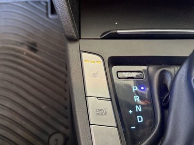 2017 Hyundai ELANTRA Value Edition