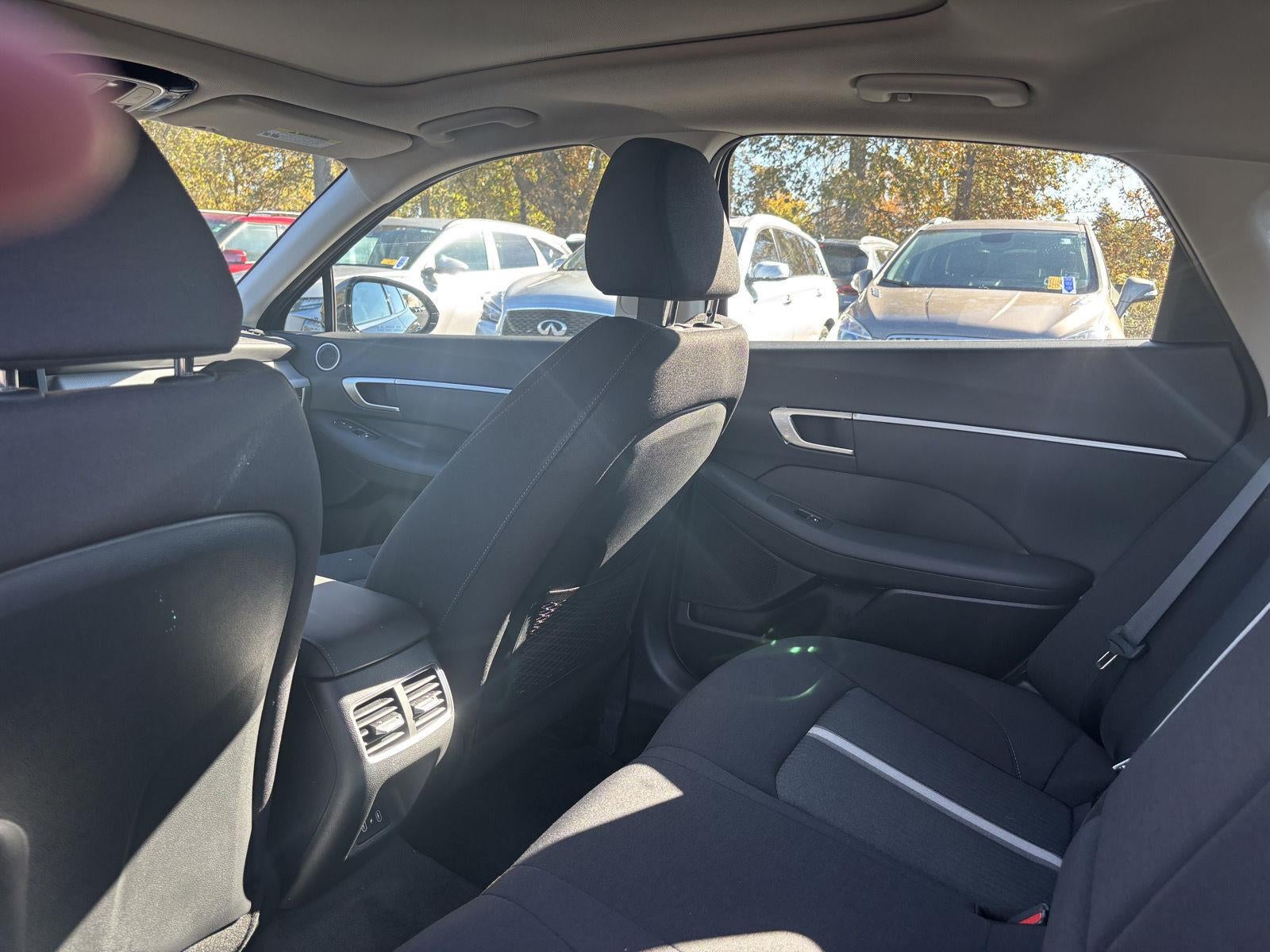 2026 Hyundai SONATA HYBRID SEL