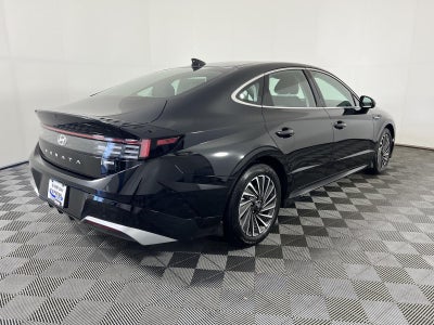 2026 Hyundai SONATA HYBRID SEL
