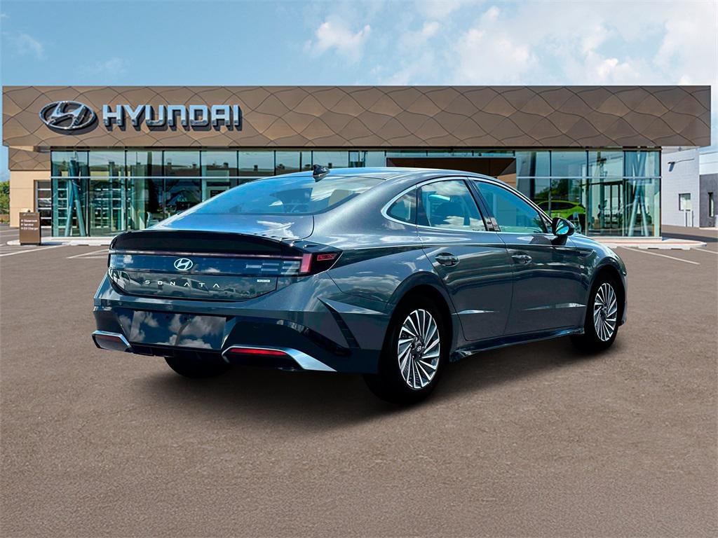 2025 Hyundai SONATA HYBRID SEL