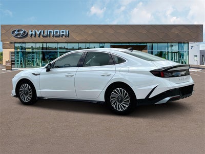 2025 Hyundai SONATA HYBRID SEL