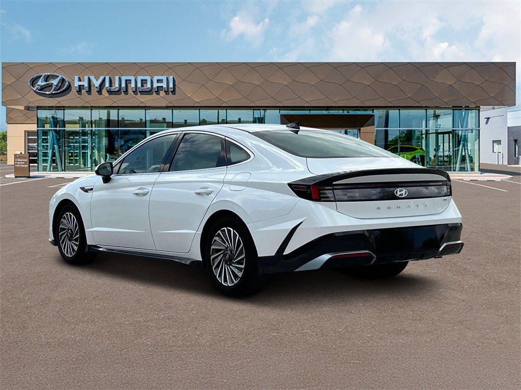 2025 Hyundai SONATA HYBRID SEL