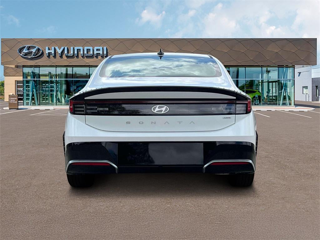 2025 Hyundai SONATA HYBRID SEL