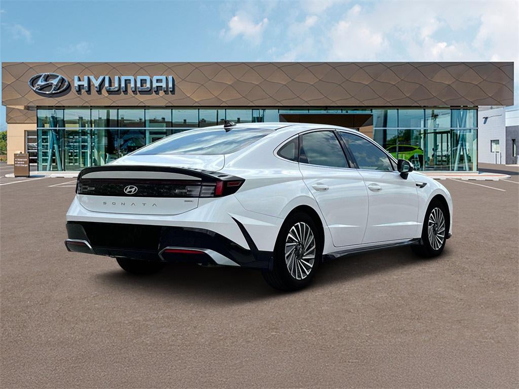 2025 Hyundai SONATA HYBRID SEL