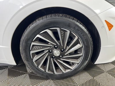2023 Hyundai SONATA HYBRID Limited