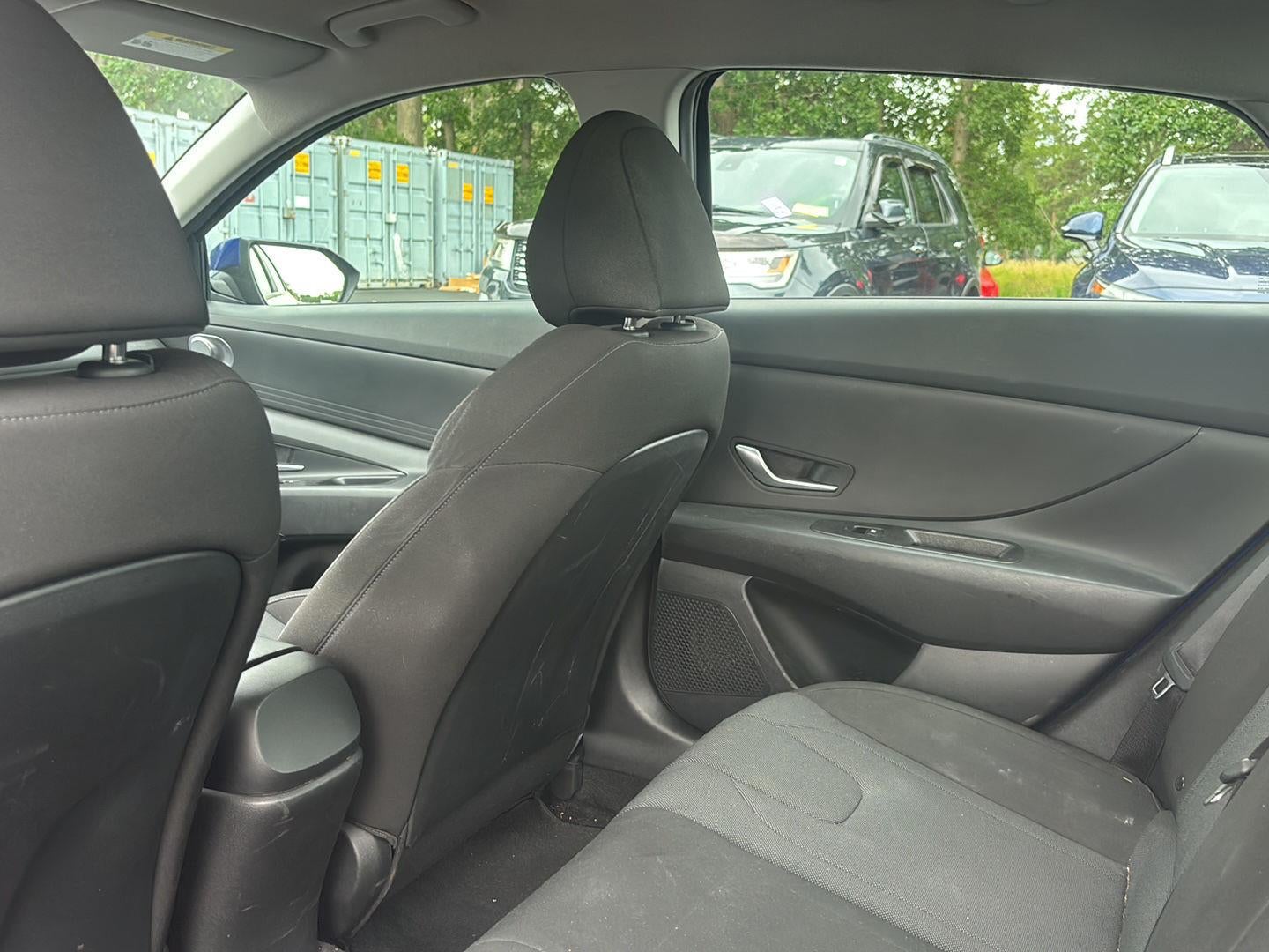 2023 Hyundai ELANTRA SE