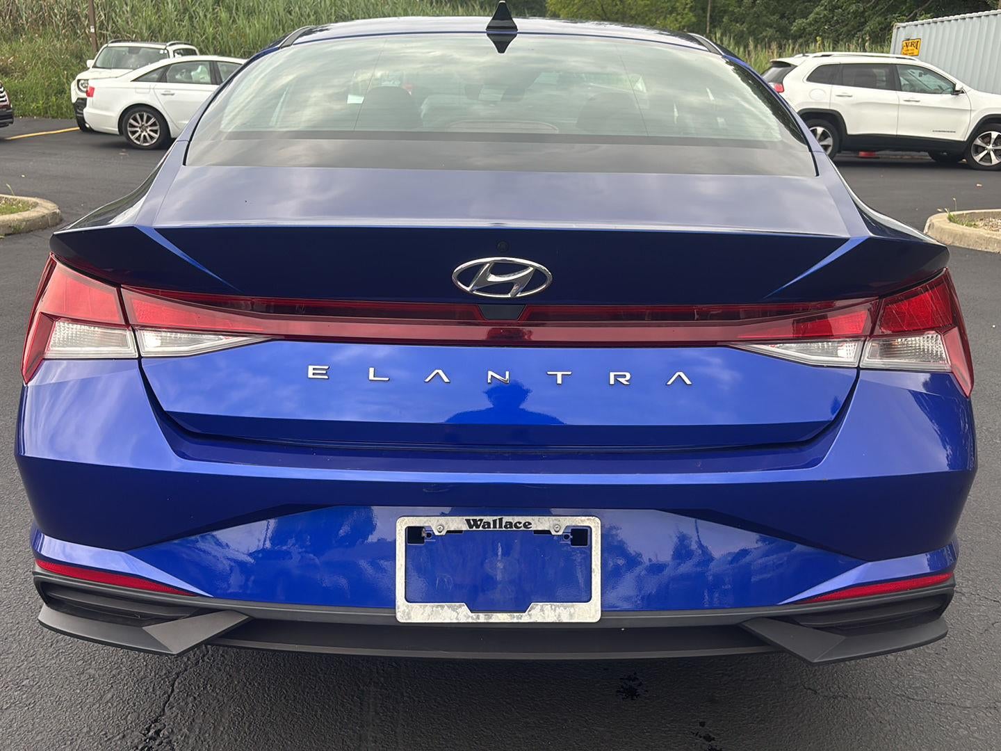 2023 Hyundai ELANTRA SE