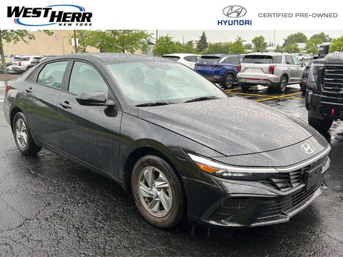 2024 Hyundai ELANTRA SE