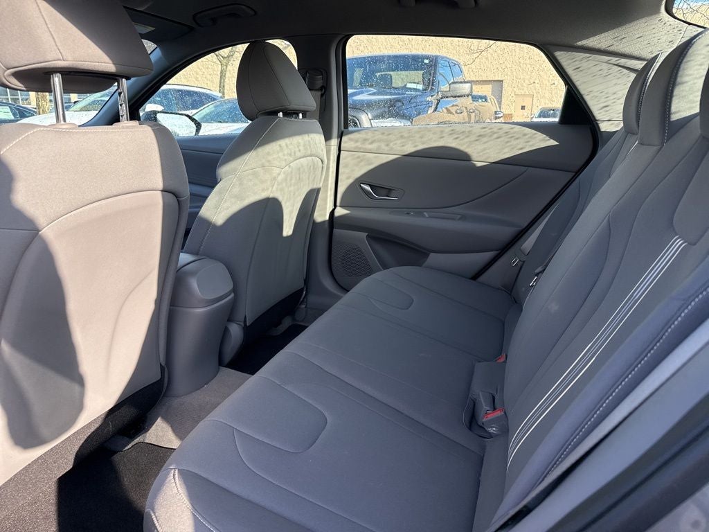 2022 Hyundai ELANTRA HYBRID Blue