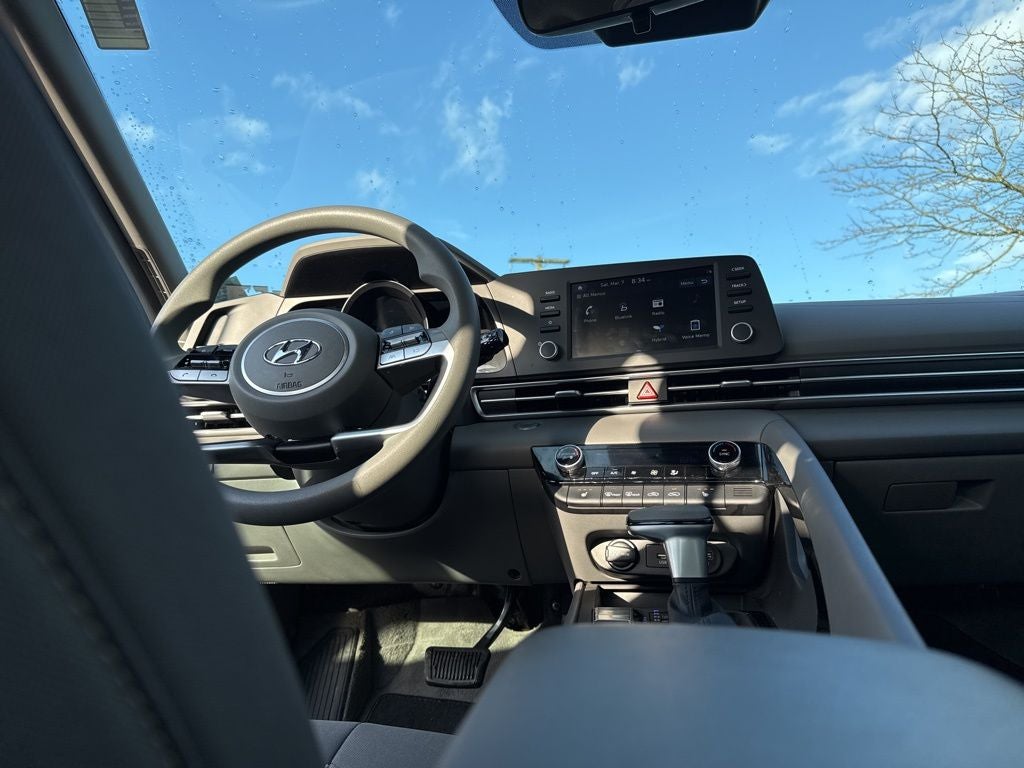 2022 Hyundai ELANTRA HYBRID Blue