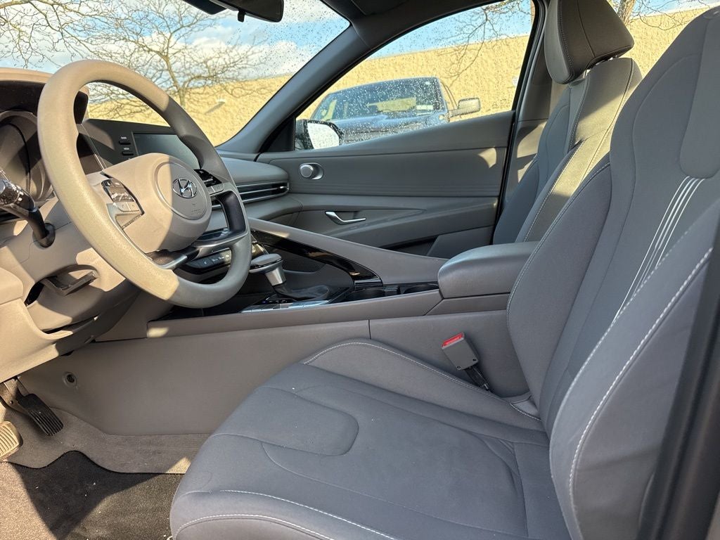 2022 Hyundai ELANTRA HYBRID Blue