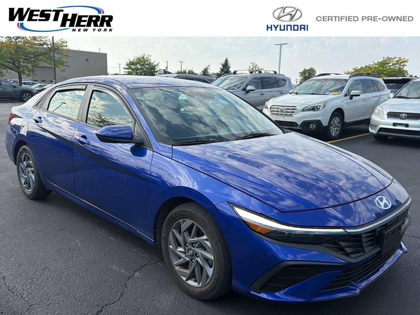 2024 Hyundai ELANTRA SEL