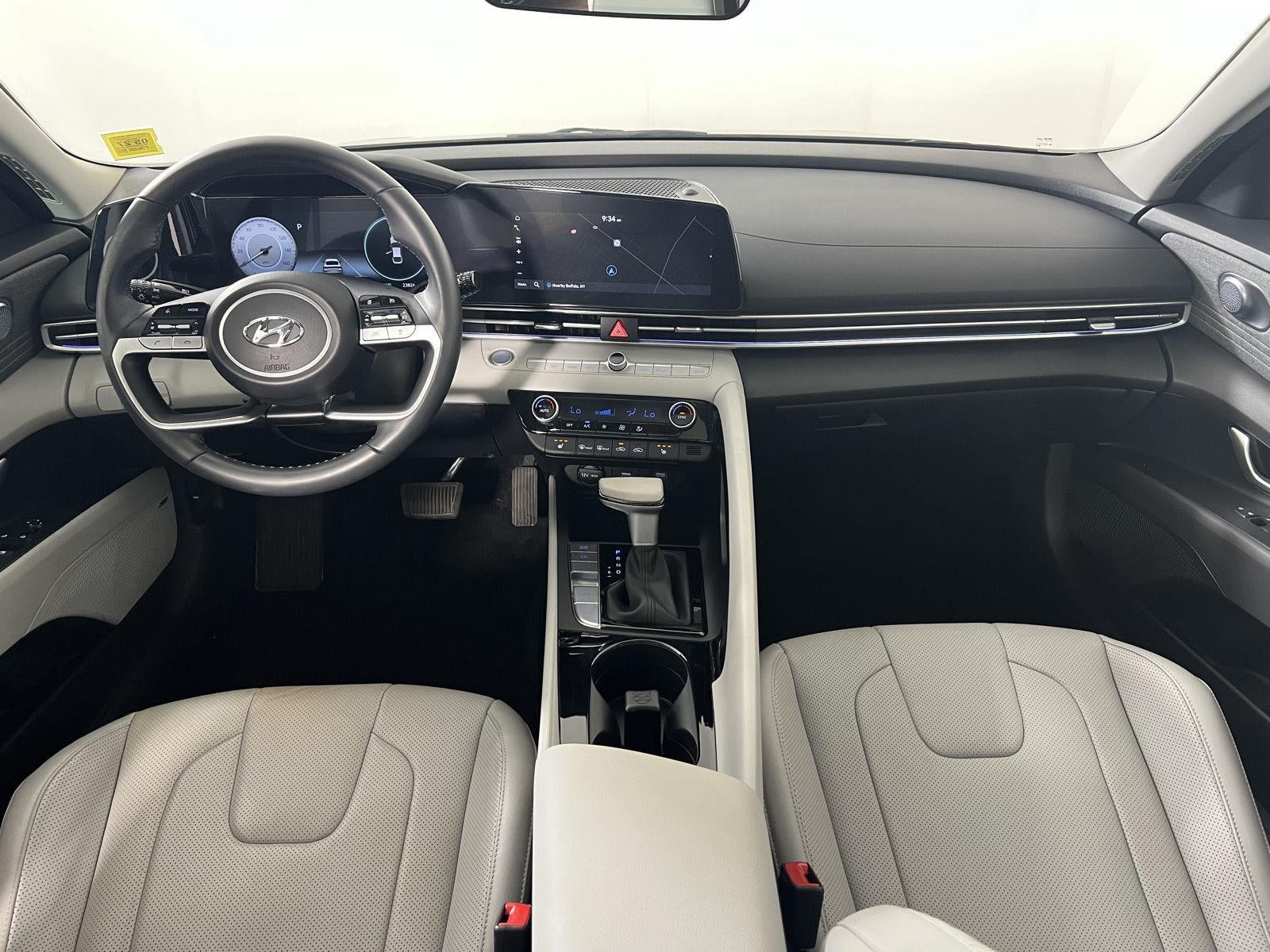 2023 Hyundai ELANTRA Limited