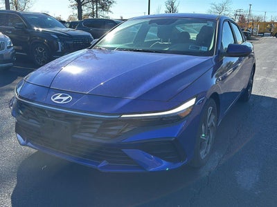 2024 Hyundai ELANTRA SEL