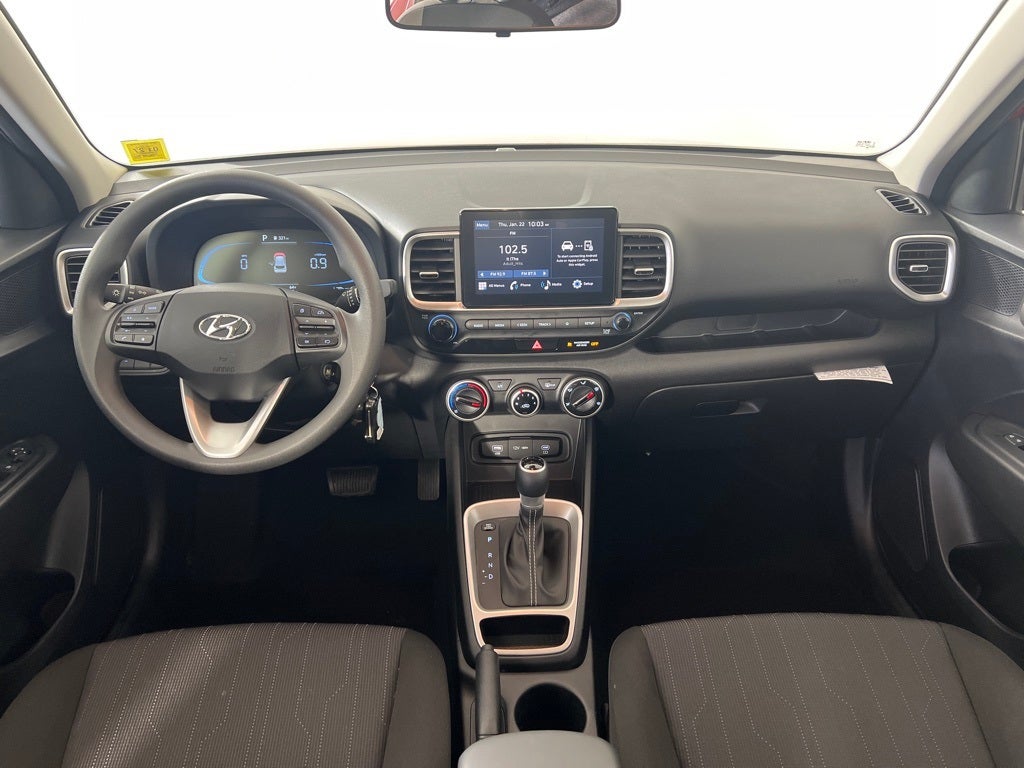 2025 Hyundai VENUE SE