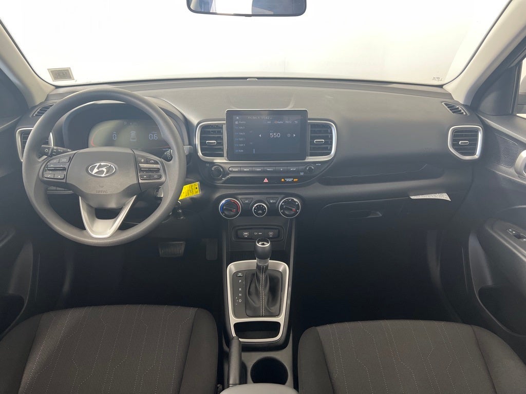 2025 Hyundai VENUE SE
