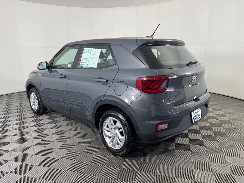 2025 Hyundai VENUE SE