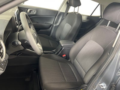 2025 Hyundai VENUE SE