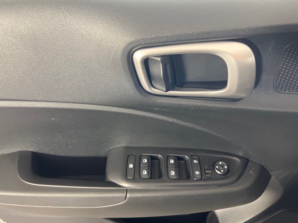 2025 Hyundai VENUE SE