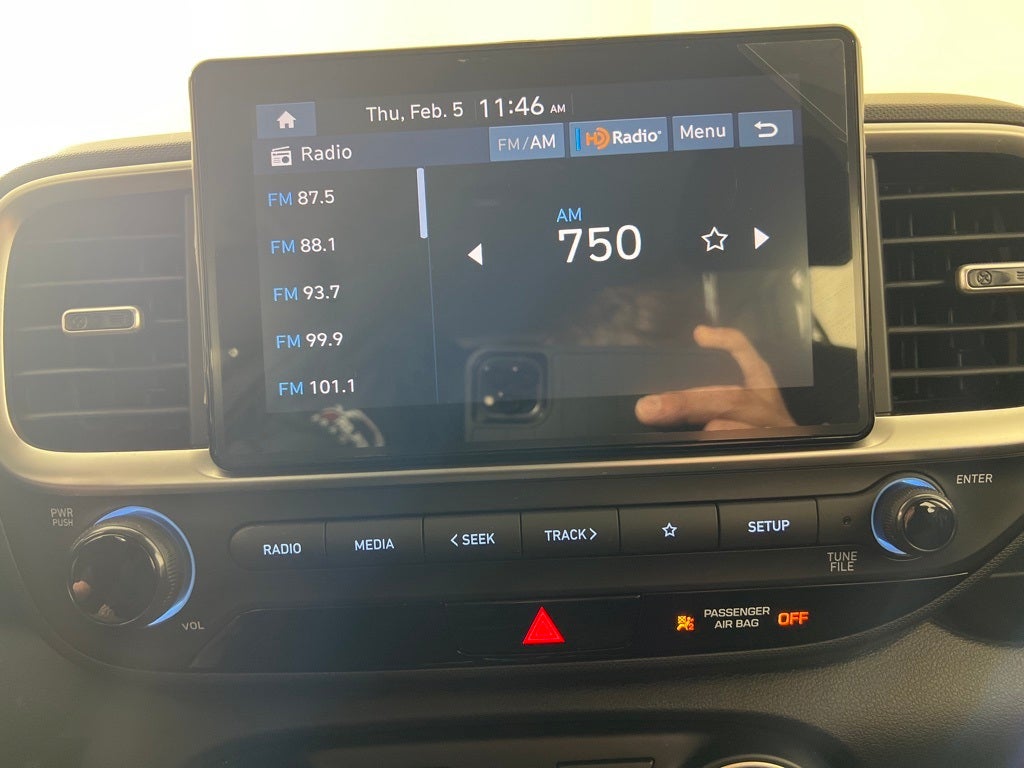 2025 Hyundai VENUE SE