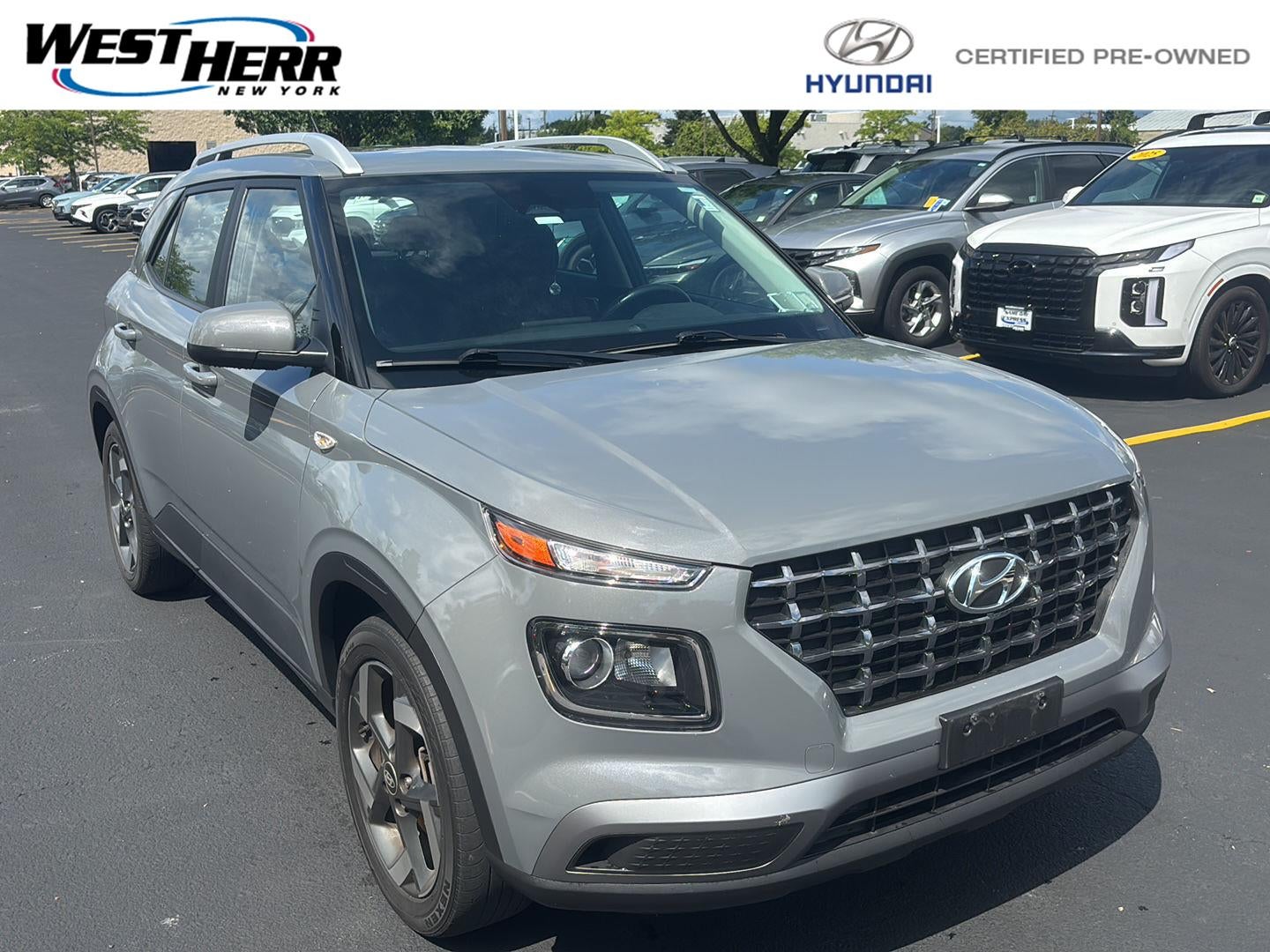 2023 Hyundai VENUE SEL