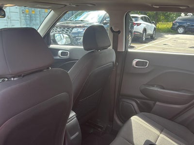2023 Hyundai VENUE SEL