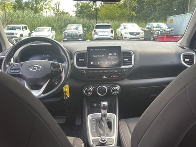 2023 Hyundai VENUE SEL