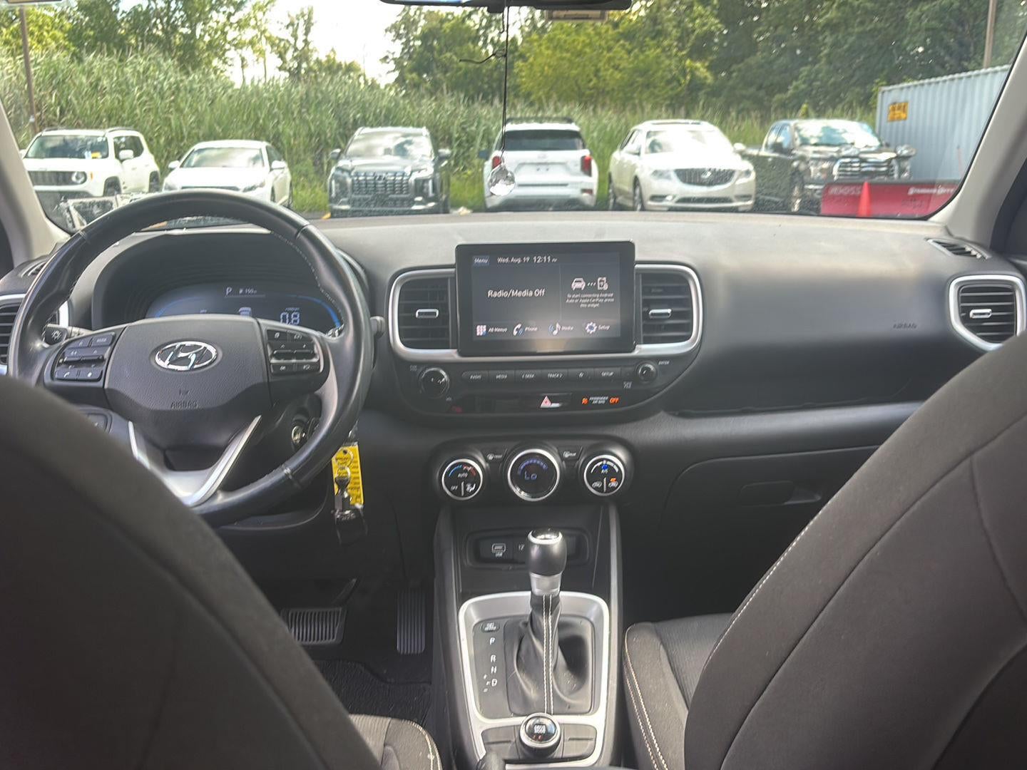 2023 Hyundai VENUE SEL
