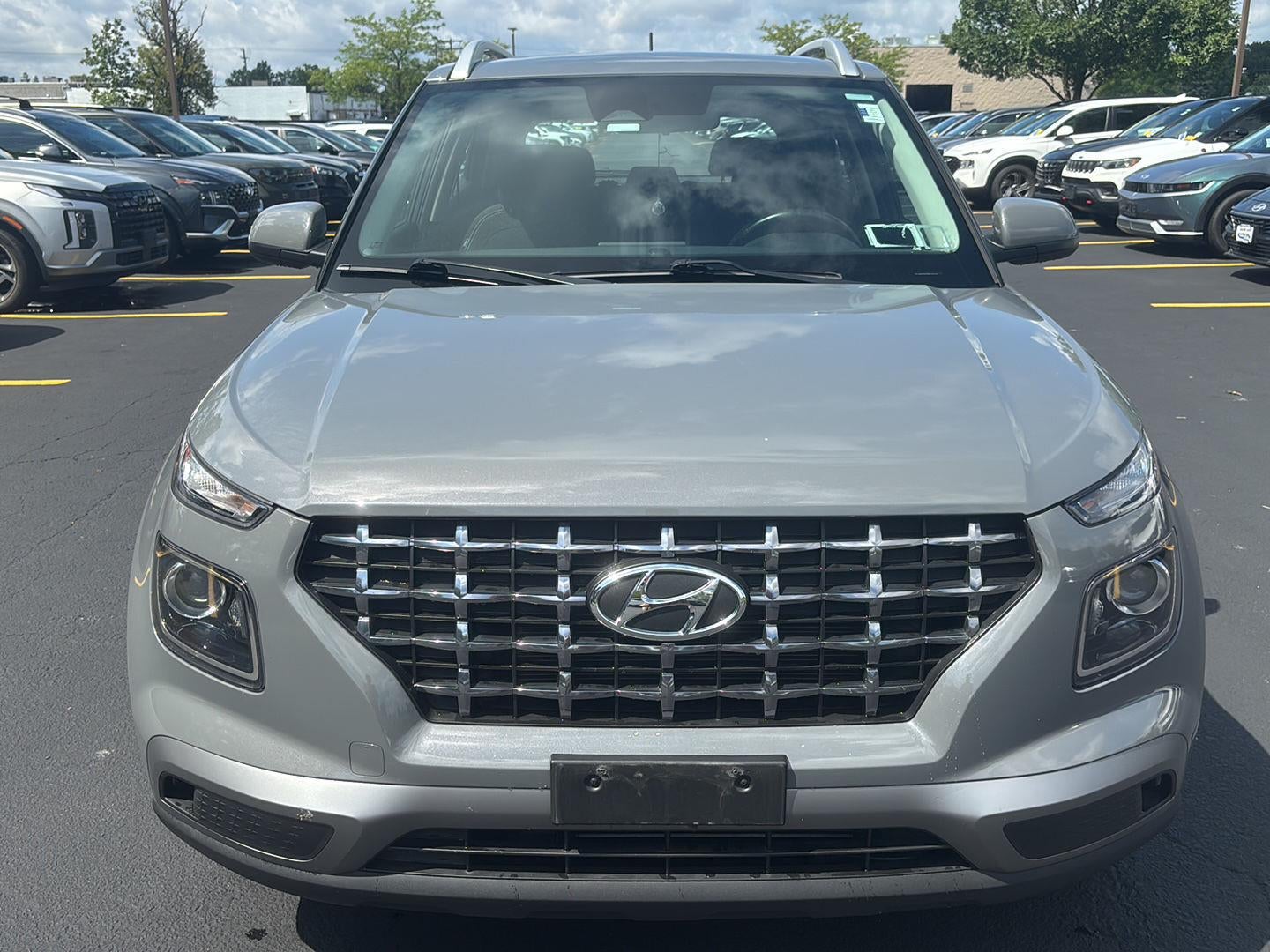 2023 Hyundai VENUE SEL