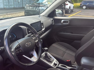 2023 Hyundai VENUE SEL
