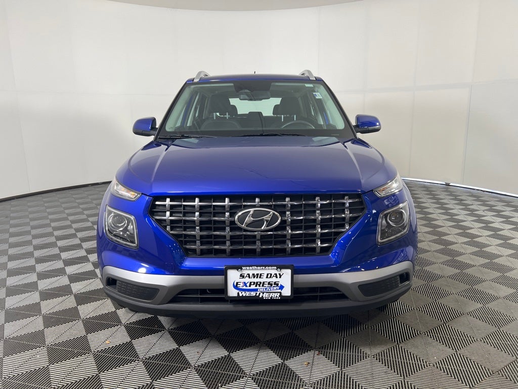 2023 Hyundai VENUE SEL