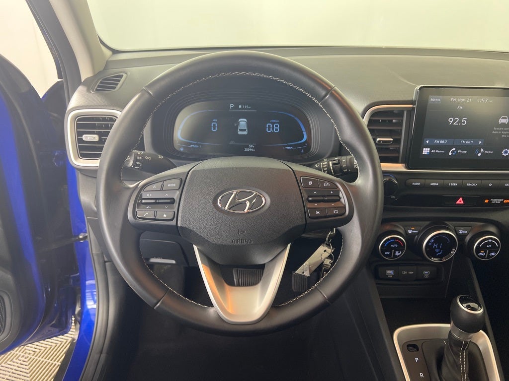 2023 Hyundai VENUE SEL