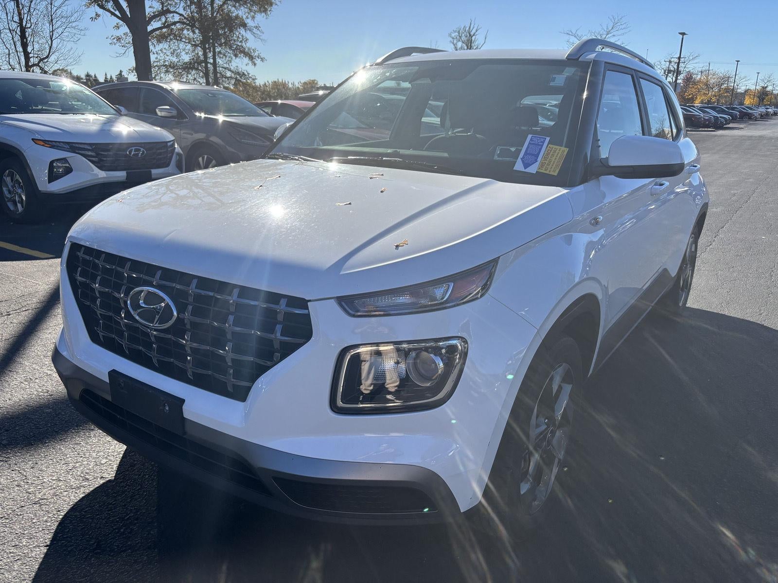 2023 Hyundai VENUE SEL