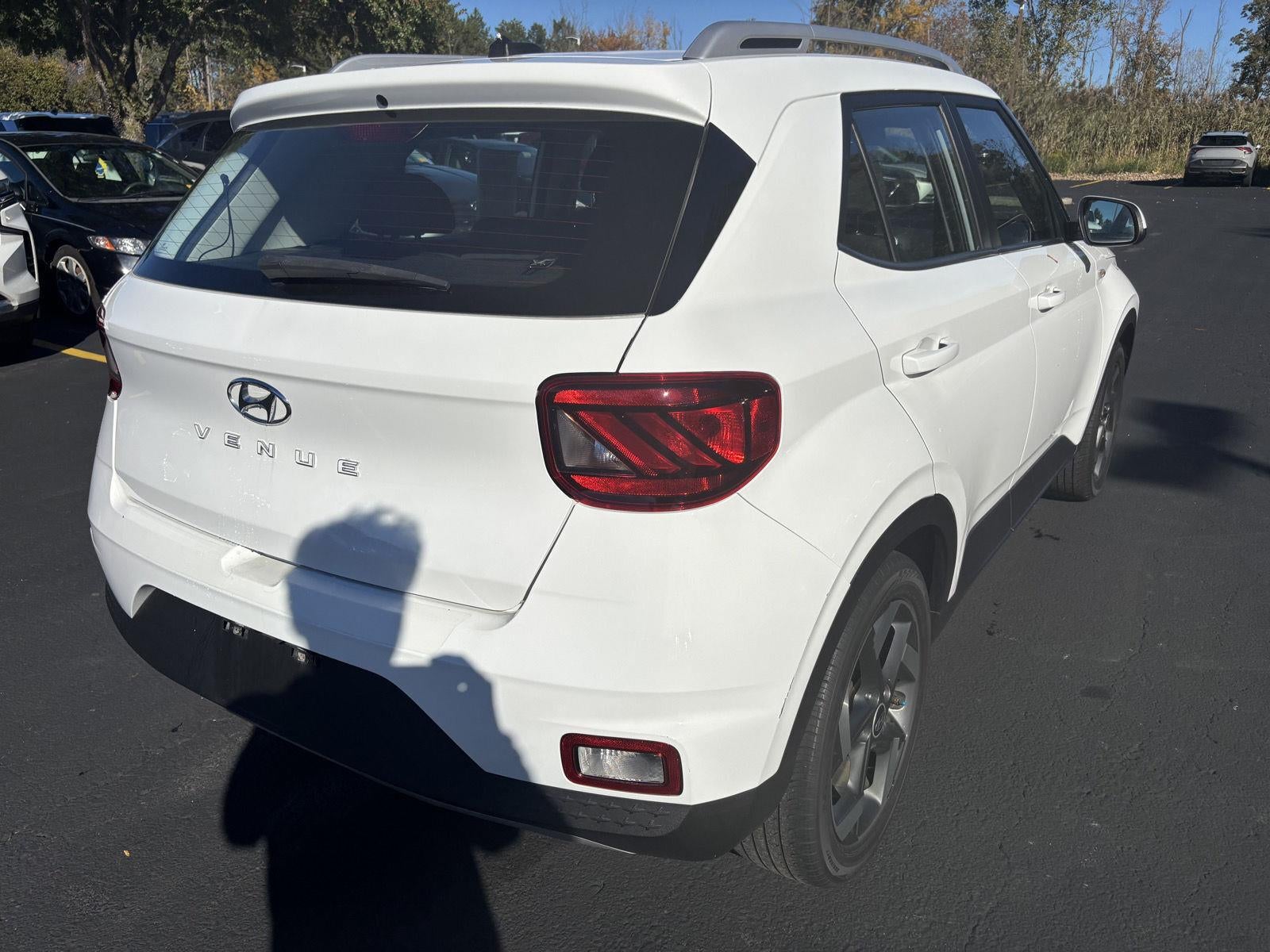 2023 Hyundai VENUE SEL