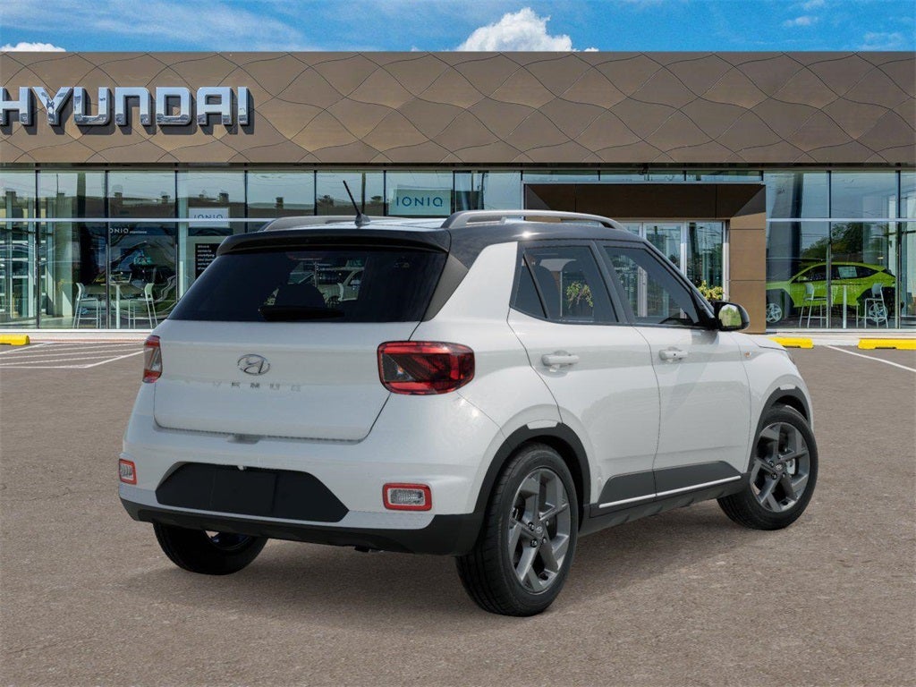 2026 Hyundai VENUE SEL W/Two-Tone Roof