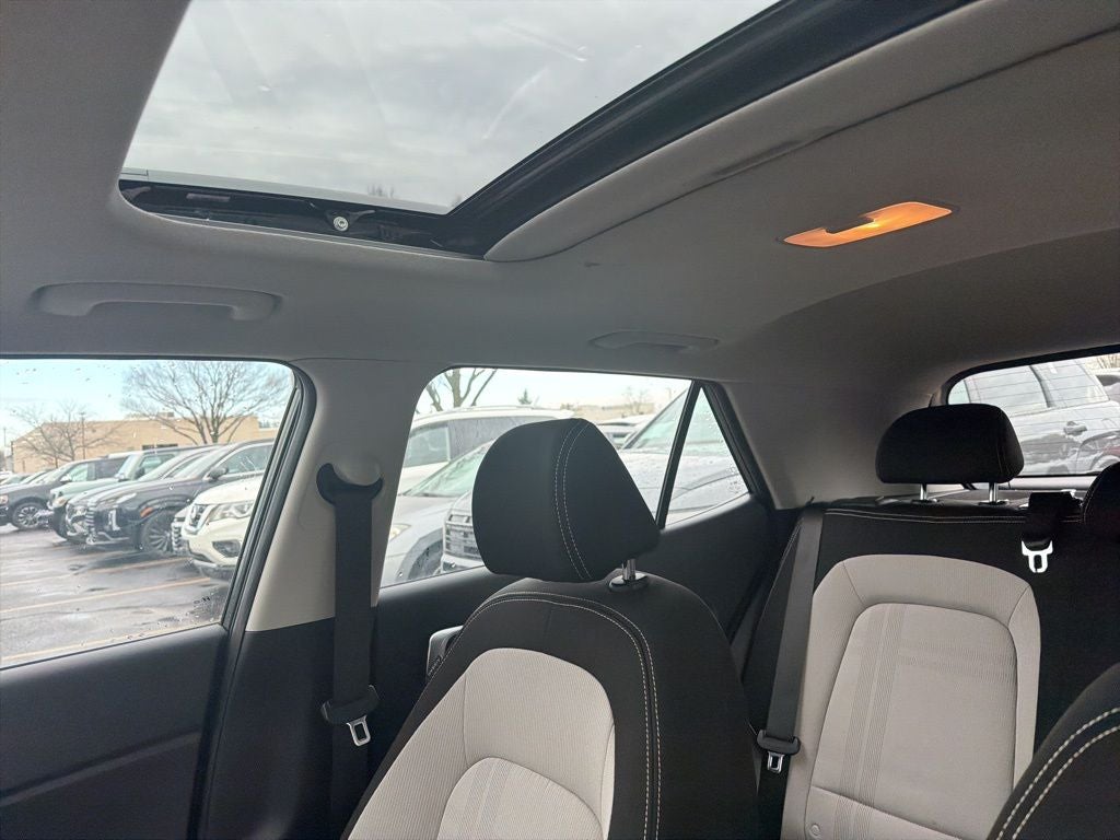 2023 Hyundai VENUE SEL