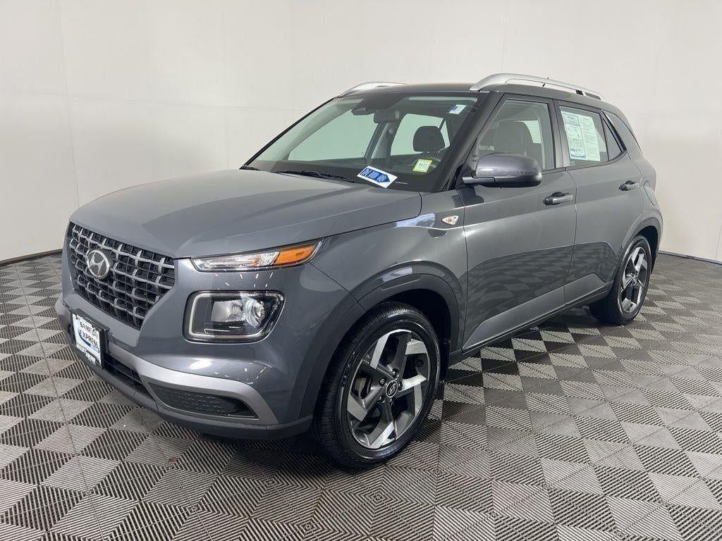 2023 Hyundai VENUE SEL