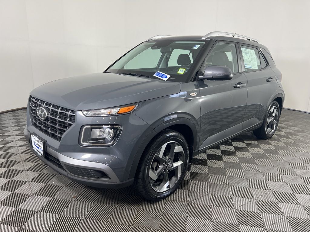 2023 Hyundai VENUE SEL
