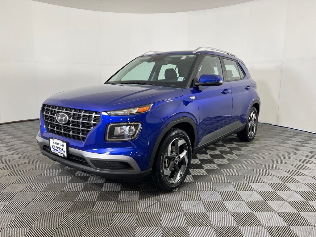 2022 Hyundai VENUE SEL