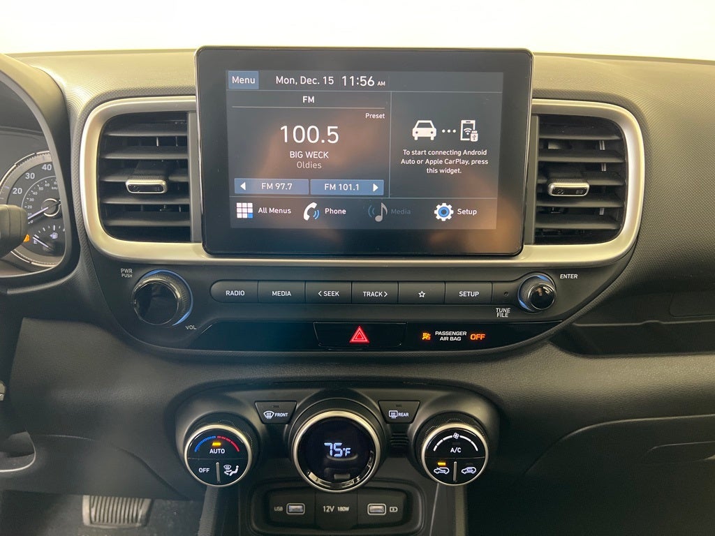 2022 Hyundai VENUE SEL