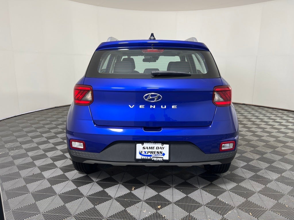 2022 Hyundai VENUE SEL