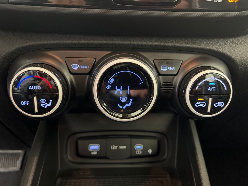 2023 Hyundai VENUE Limited