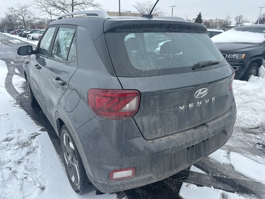 2023 Hyundai VENUE Limited