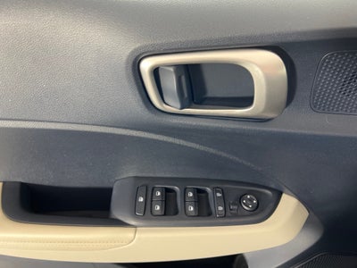 2024 Hyundai VENUE Limited