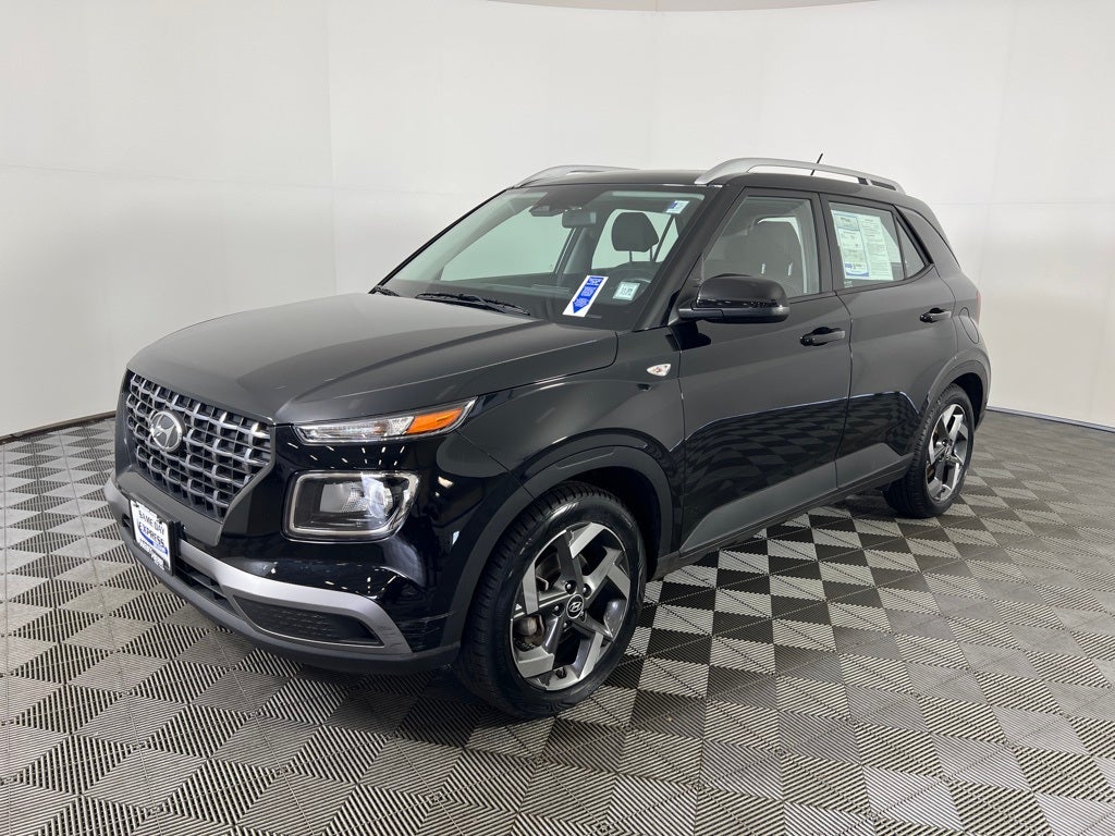 2023 Hyundai VENUE SEL