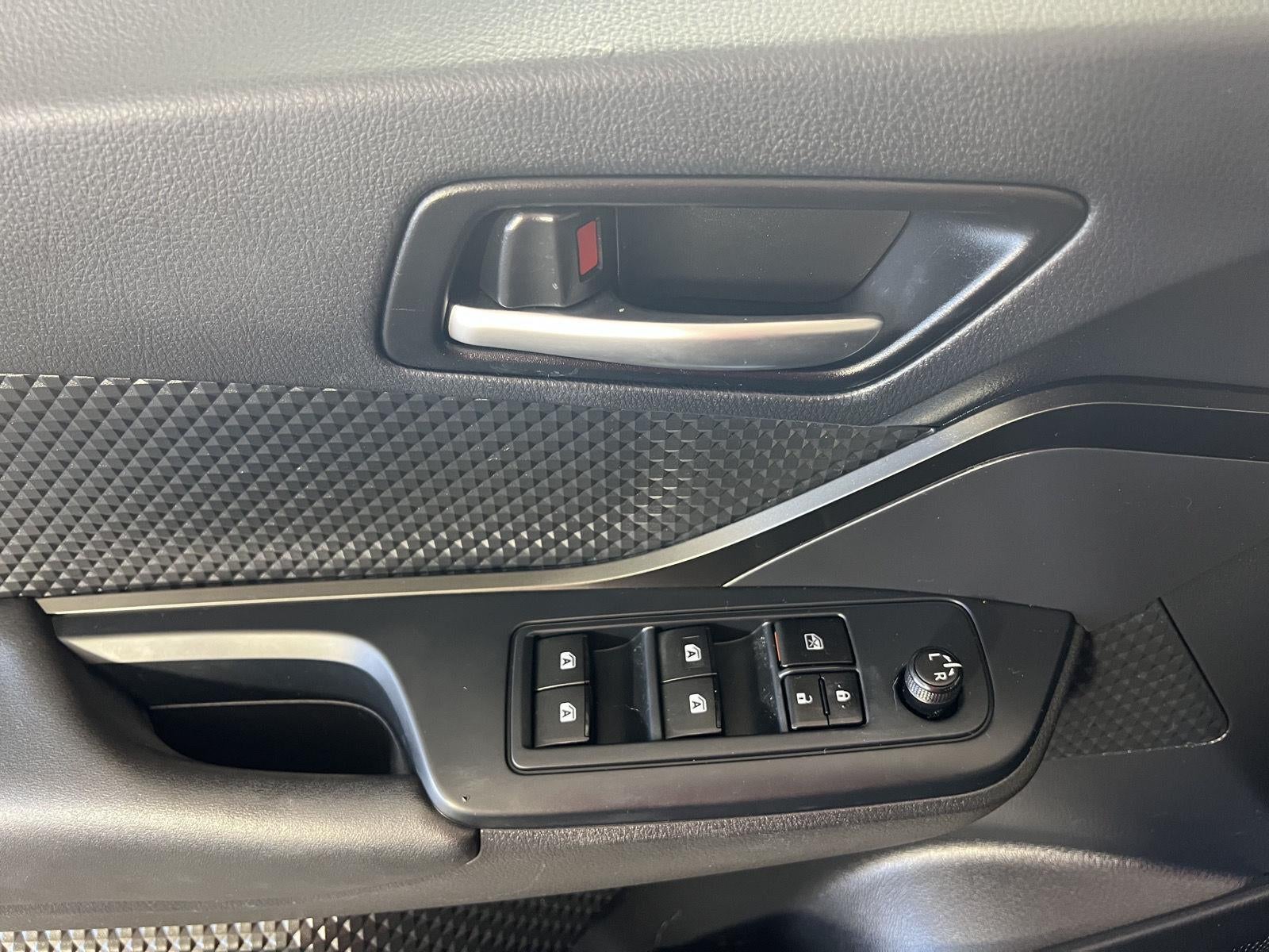 2019 Toyota C-HR LE