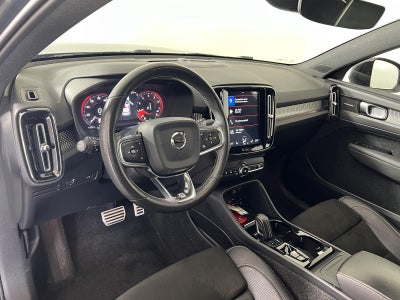 2019 Volvo XC40 R-Design