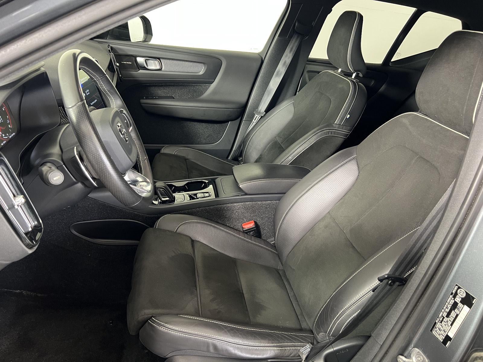 2019 Volvo XC40 R-Design