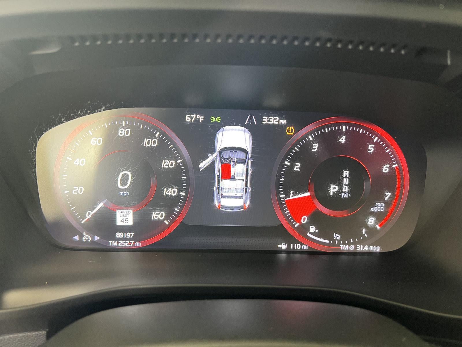 2019 Volvo XC40 R-Design